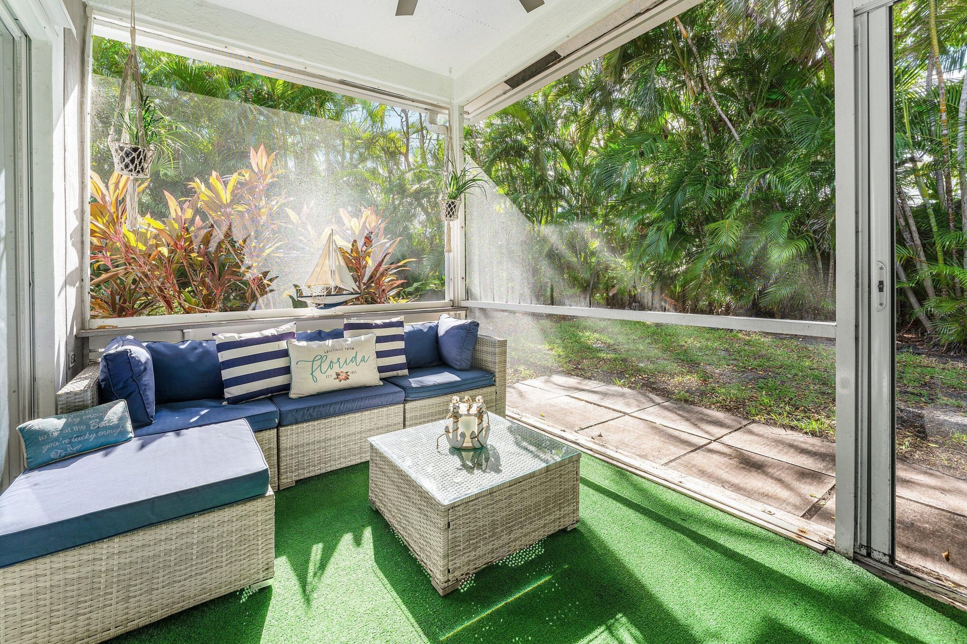 20 S Lakeshore Drive, Unit C, Hypoluxo, FL 33462 Photo