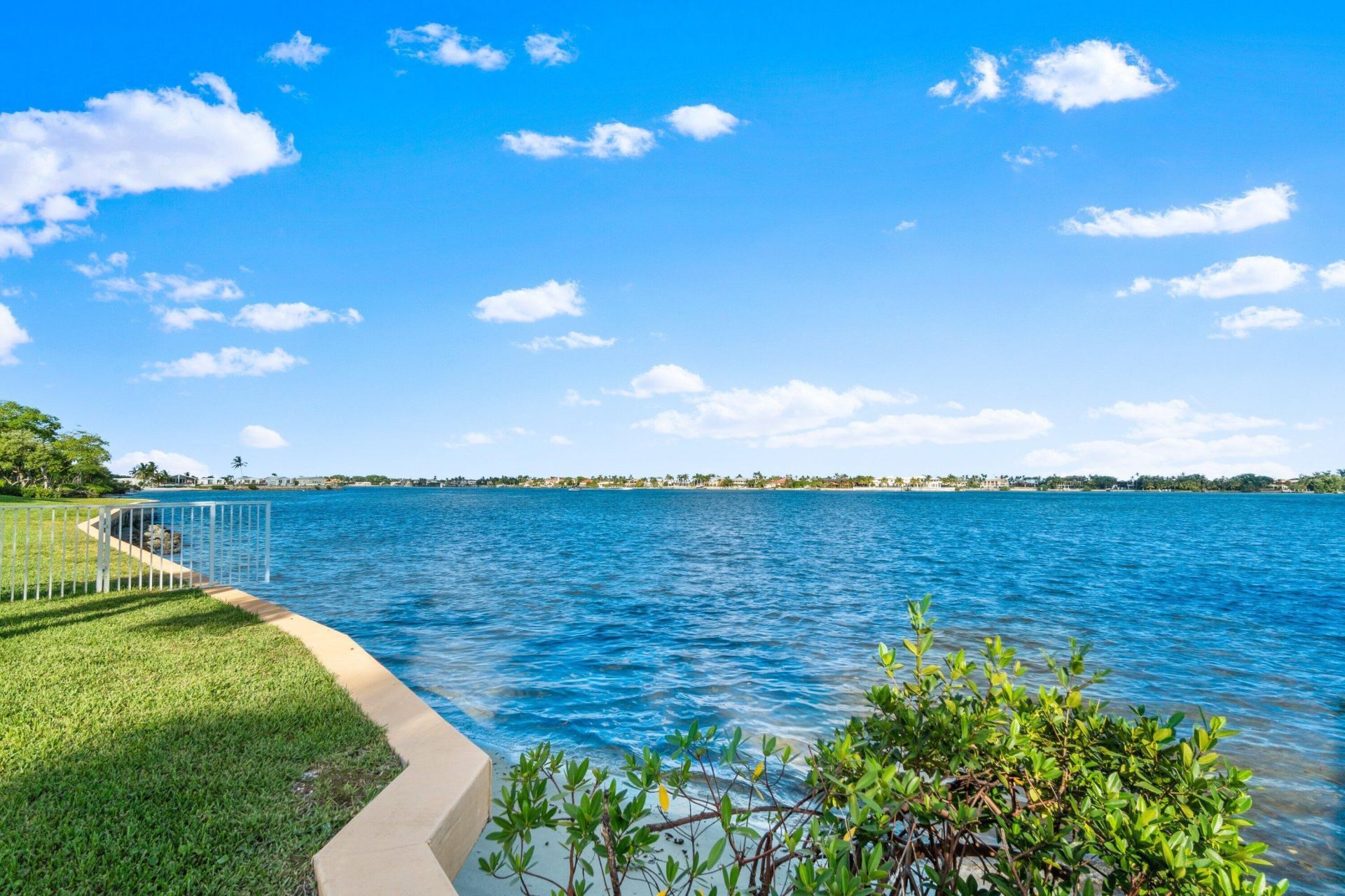 20 S Lakeshore Drive, Unit C, Hypoluxo, FL 33462 Photo
