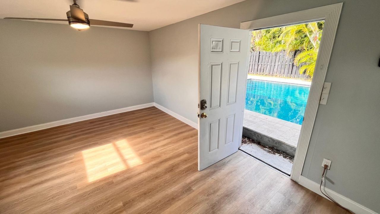 712 Tuscaloosa Street, West Palm Beach, FL 33405 Photo