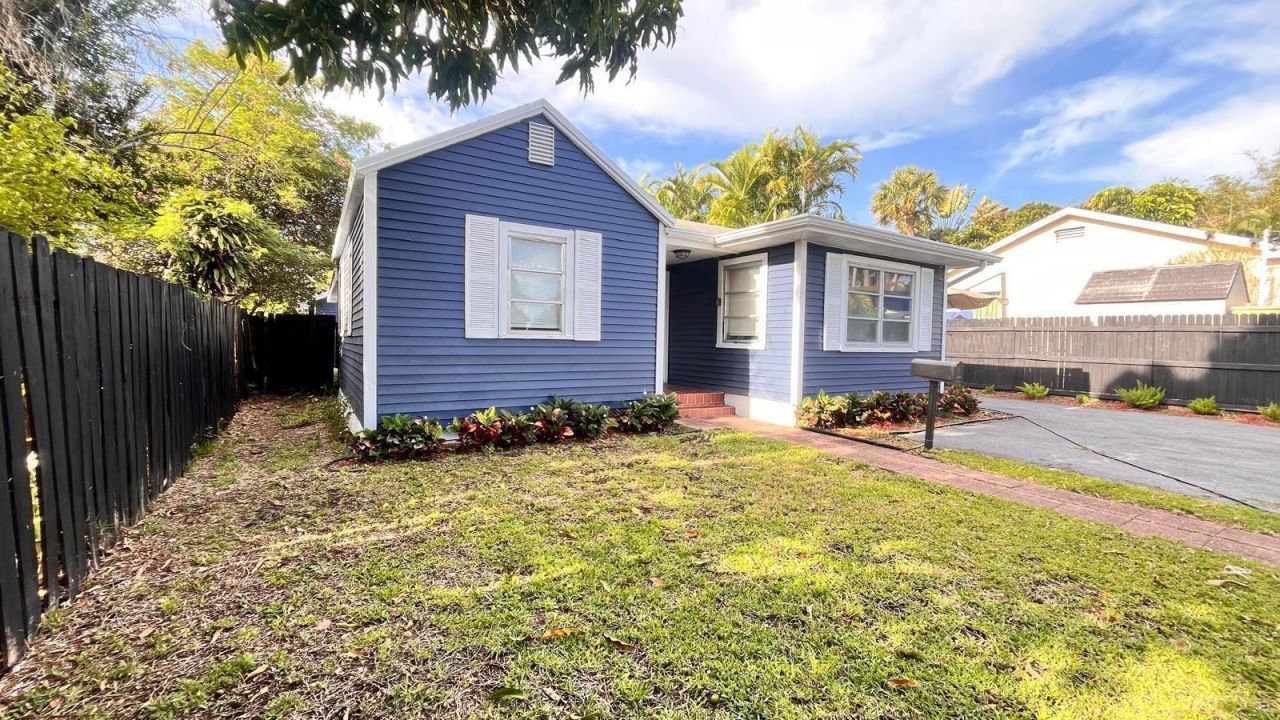 712 Tuscaloosa Street, West Palm Beach, FL 33405 Photo