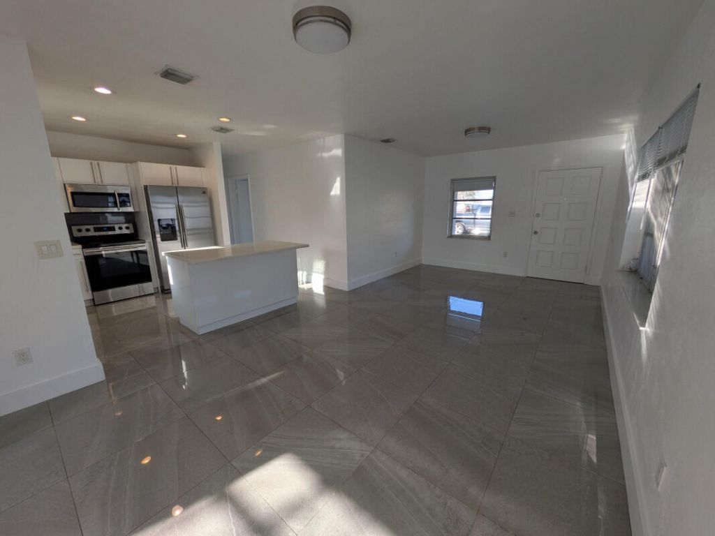 14521 Ellington Street, Miami, FL 33176 Photo