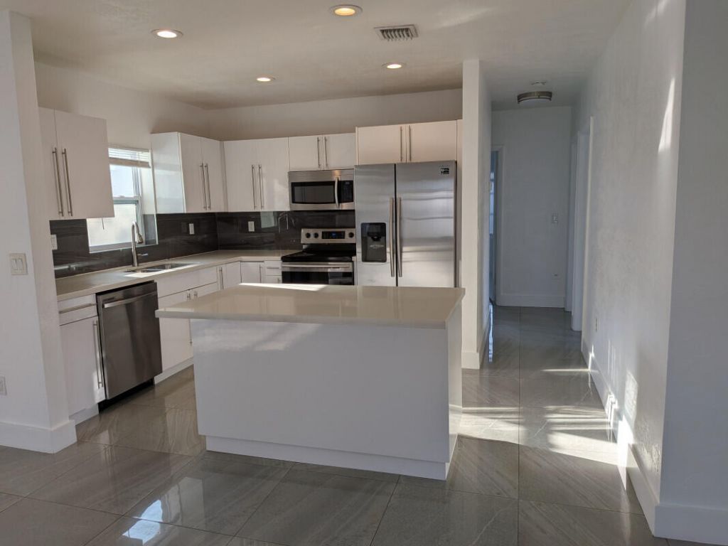 14521 Ellington Street, Miami, FL 33176 Photo