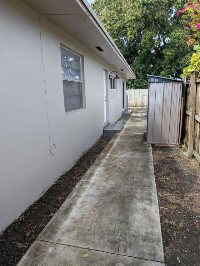 536 NW 43rd Court, Miami, FL 33126 Photo