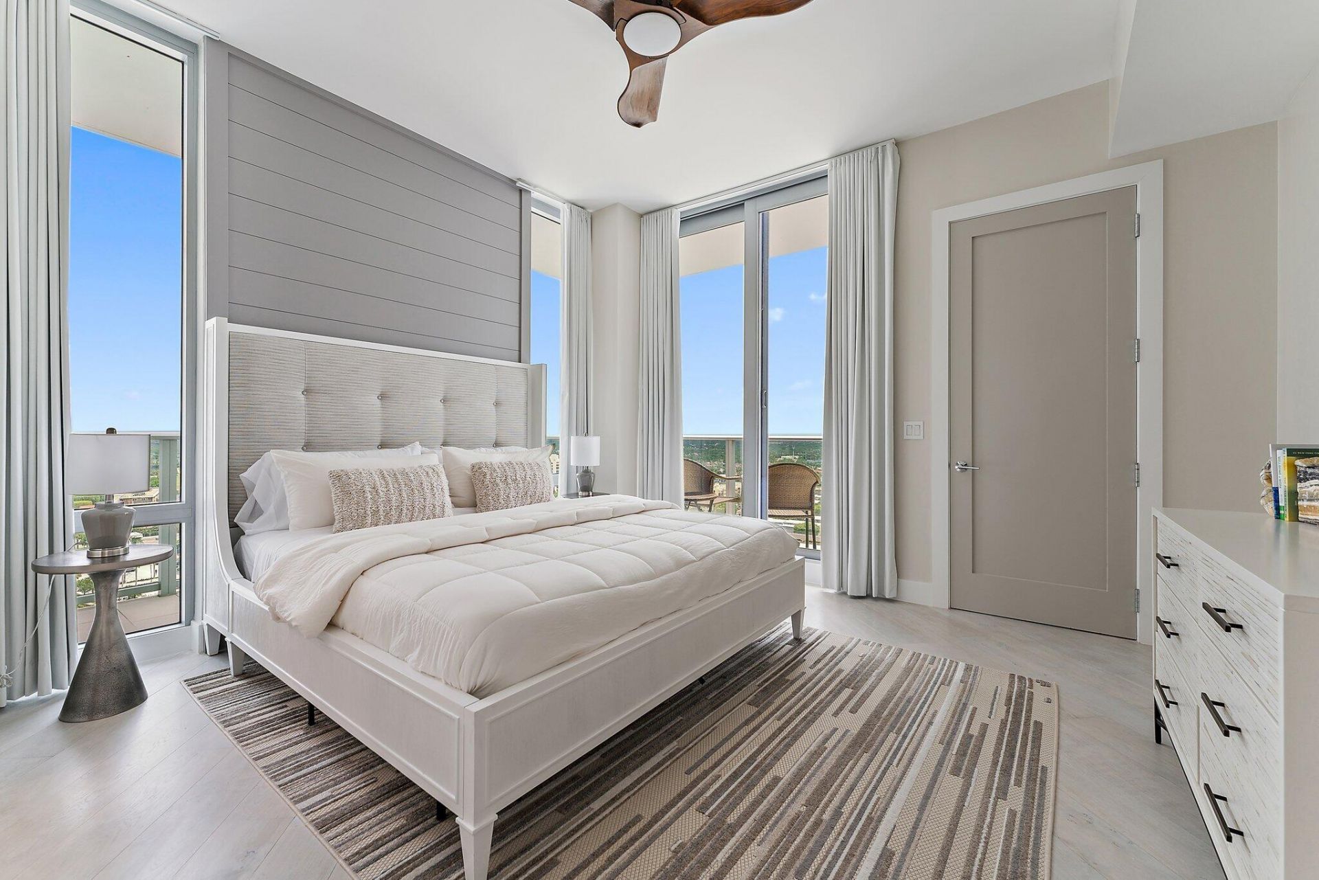 1 Water Club Way, Unit 2003, North Palm Beach, FL 33408 Photo