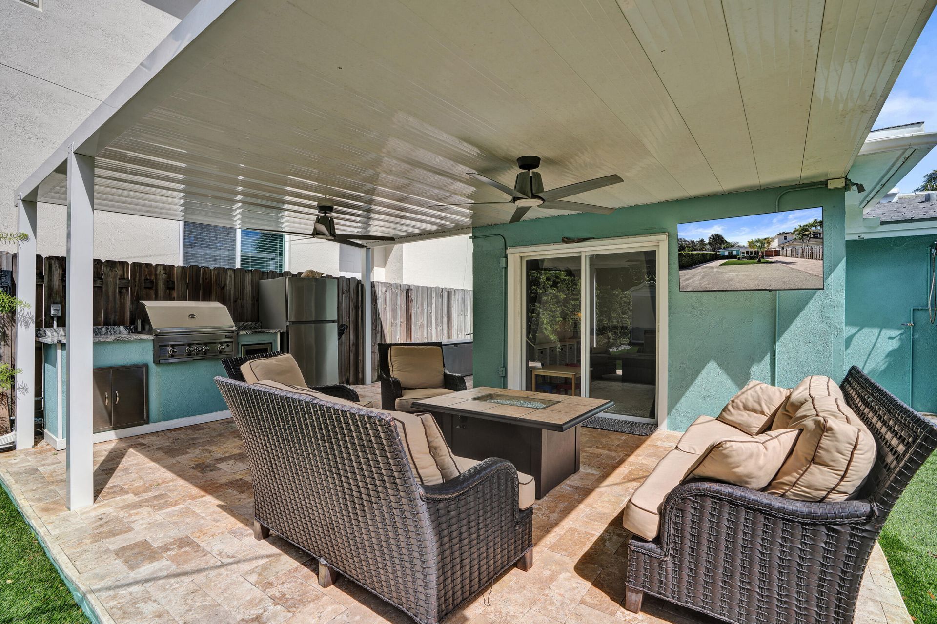 846 SW 11th Court, Fort Lauderdale, FL 33315 Photo