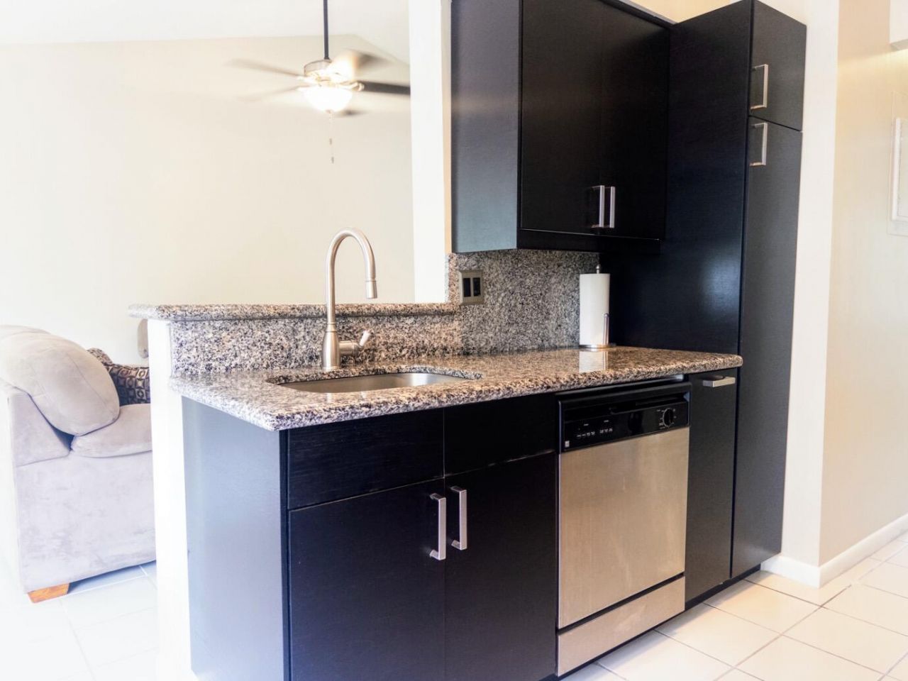 9202 NW 9th Place, Plantation, FL 33324 Photo