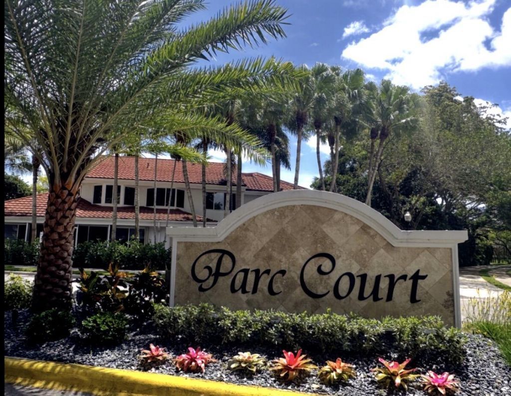 9202 NW 9th Place, Plantation, FL 33324 Photo