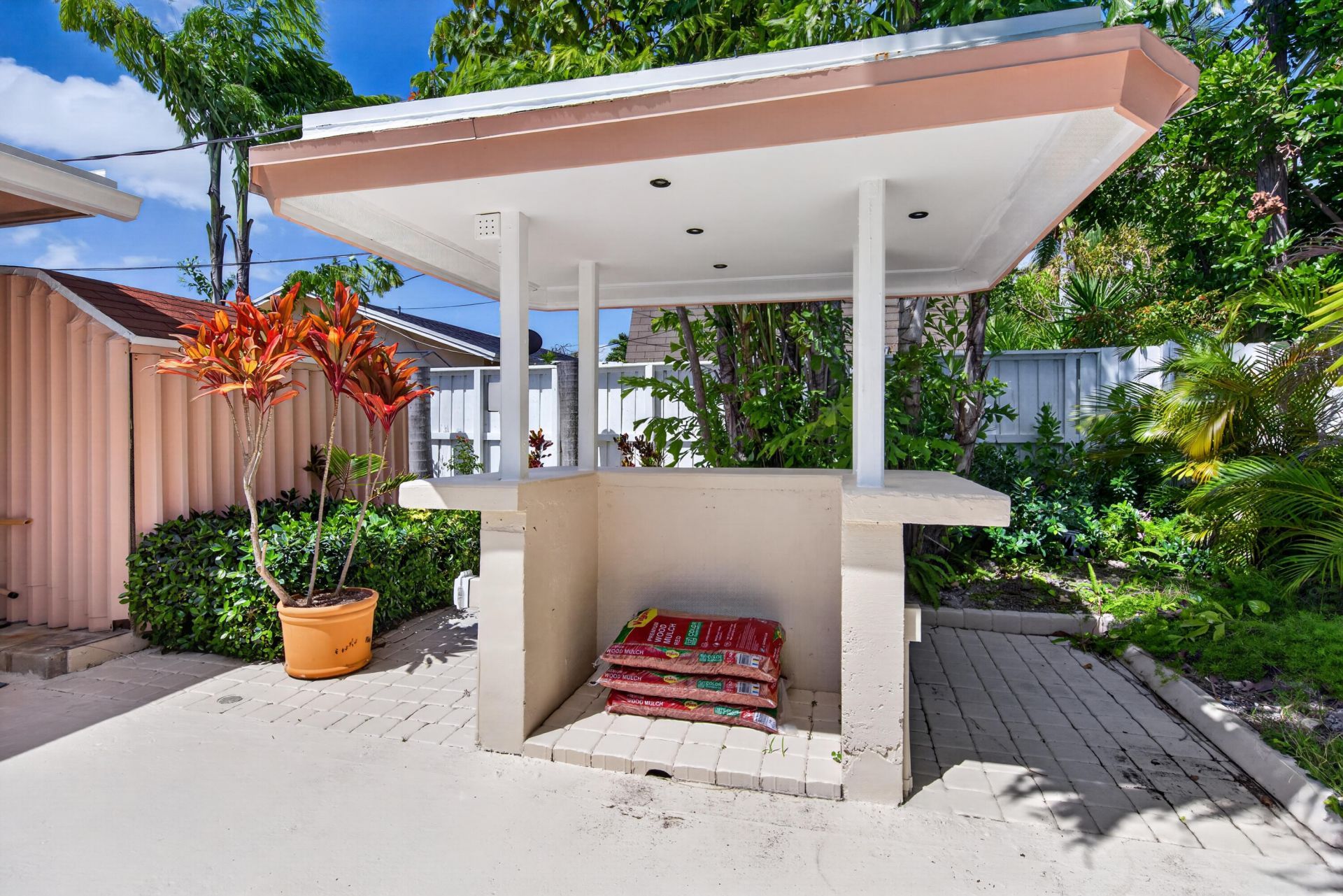 431 NE 24th Court, Boca Raton, FL 33431 Photo