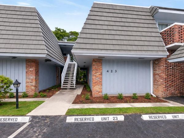 423 Pine Tree Court, Unit 23, Atlantis, FL 33462