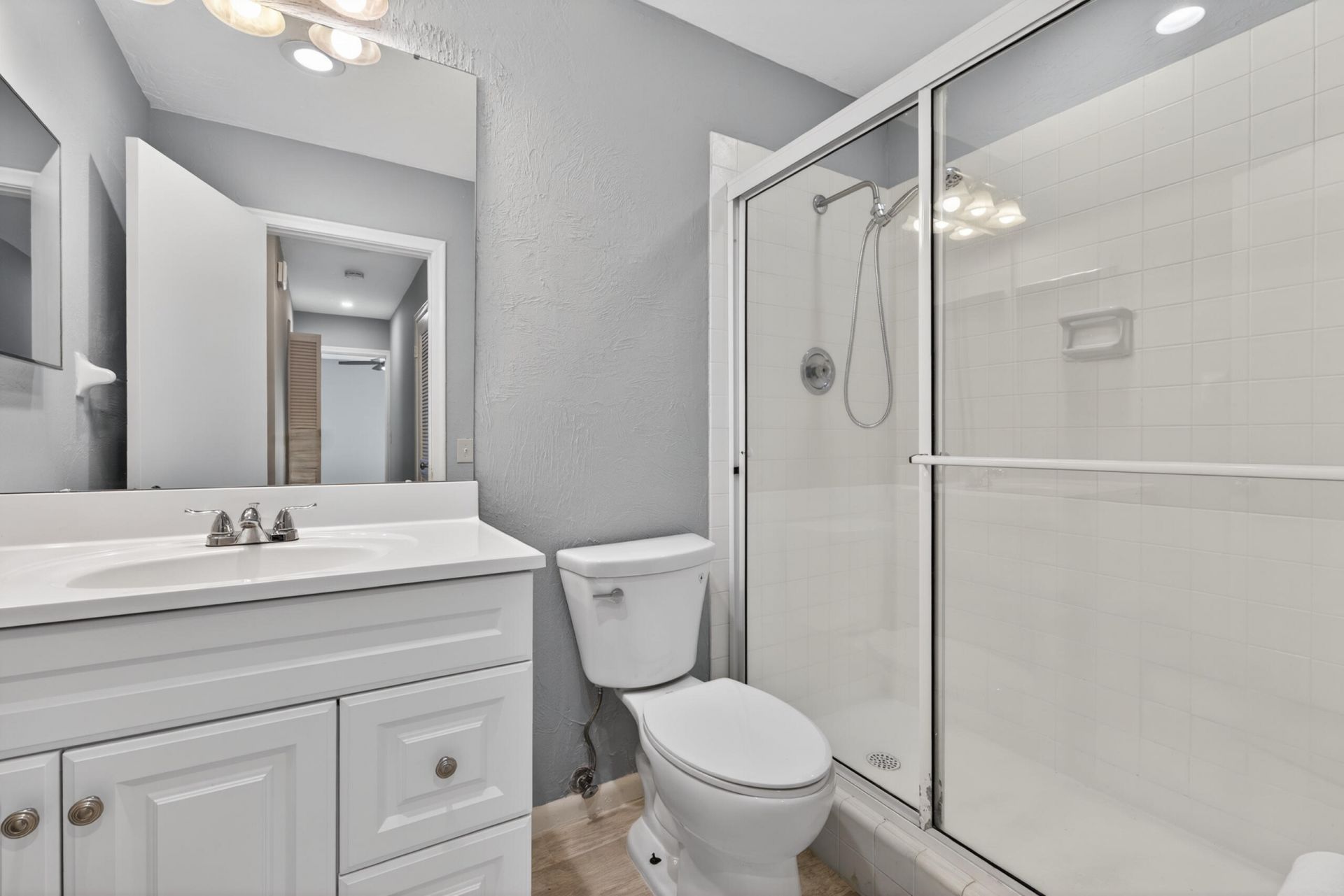 423 Pine Tree Court, Unit 23, Atlantis, FL 33462 Photo