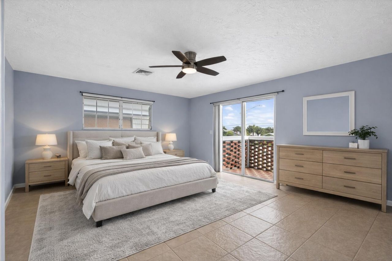 423 Pine Tree Court, Unit 23, Atlantis, FL 33462 Photo