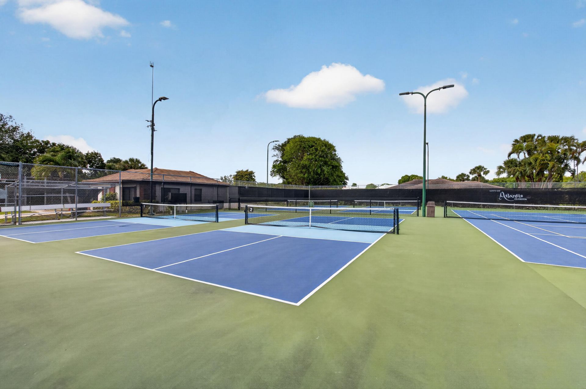 423 Pine Tree Court, Unit 23, Atlantis, FL 33462 Photo