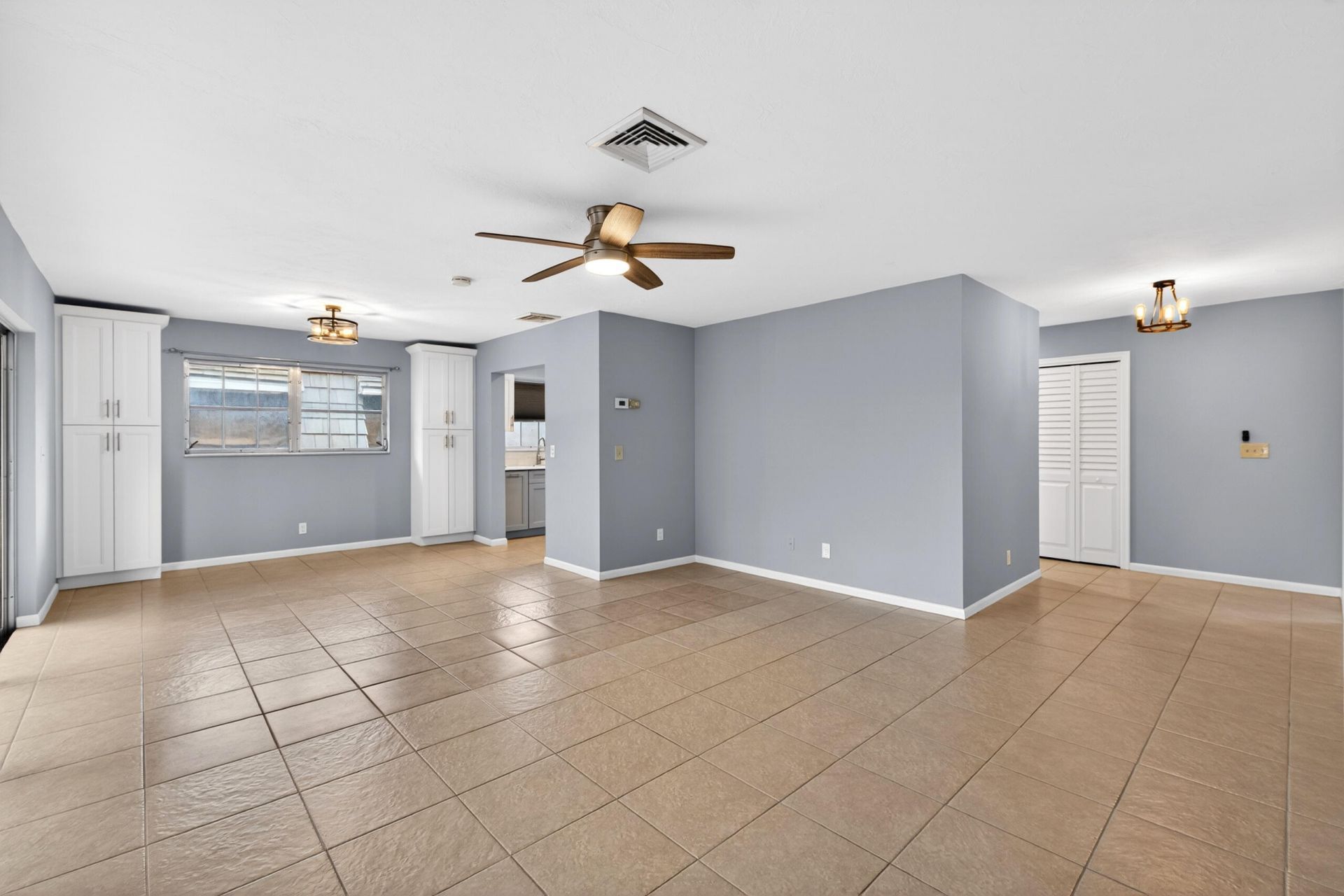 423 Pine Tree Court, Unit 23, Atlantis, FL 33462 Photo