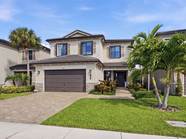7605 Moonrise Drive, Lake Worth, FL 33467