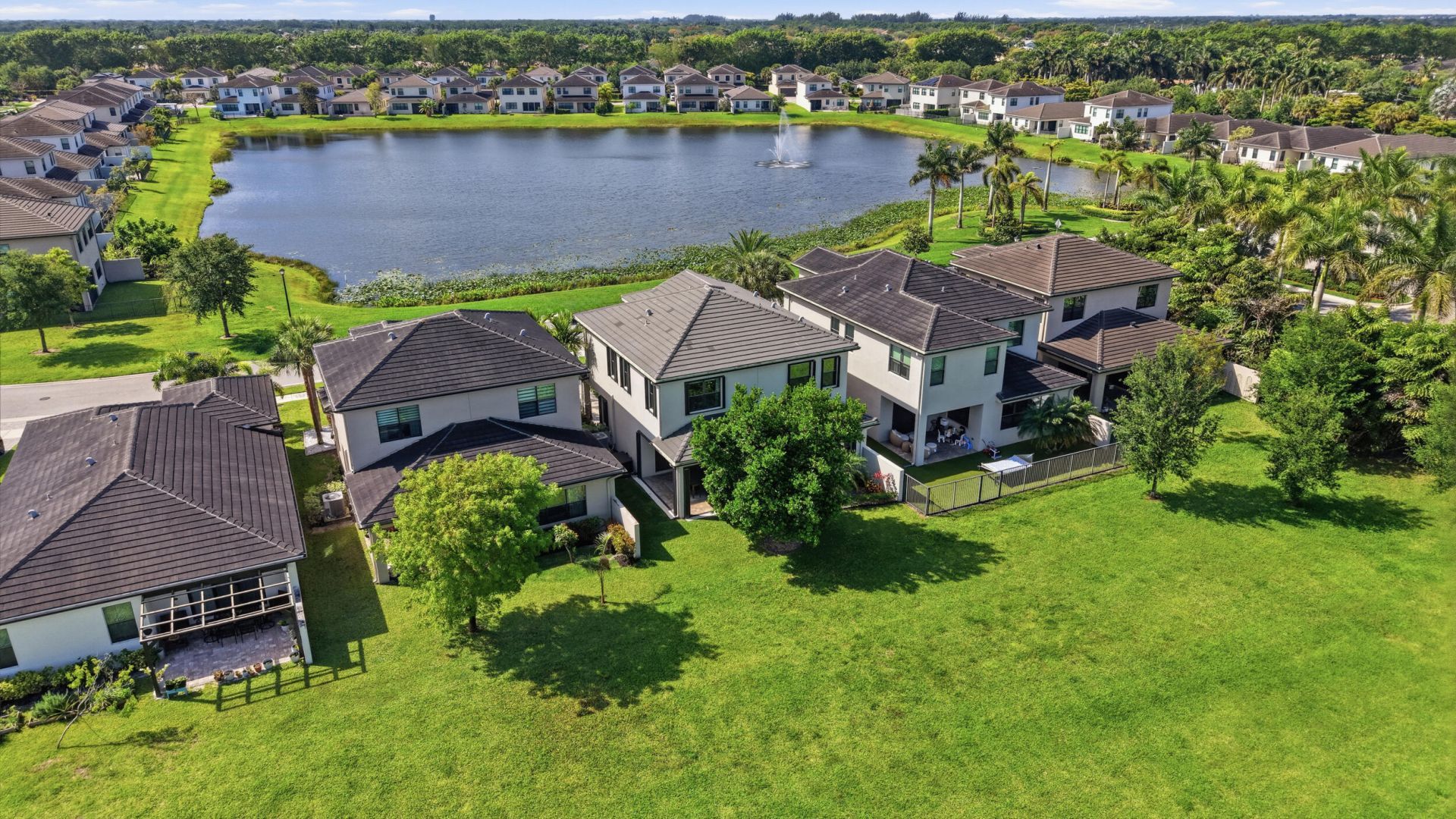 7605 Moonrise Drive, Lake Worth, FL 33467 Photo