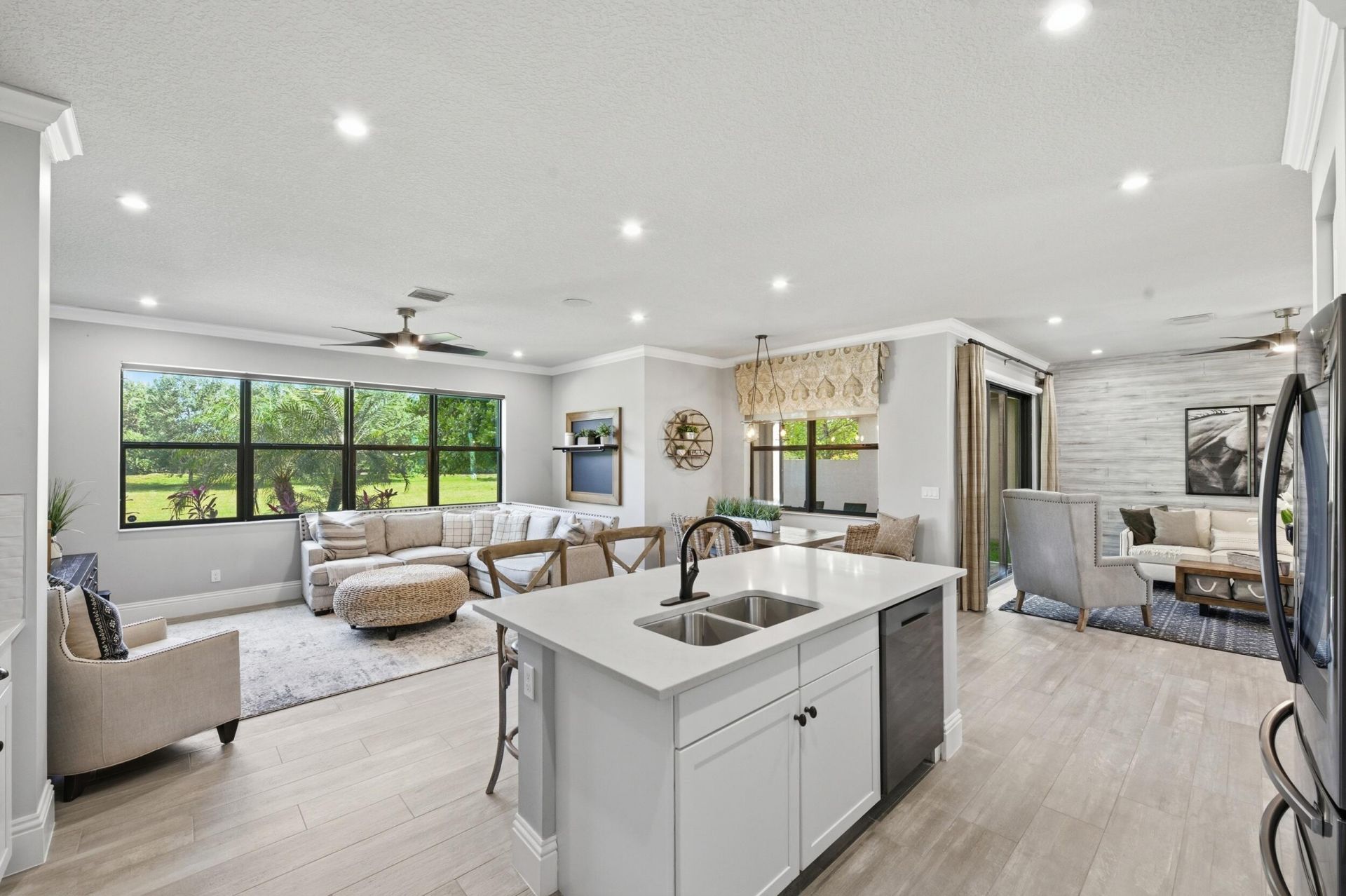 7605 Moonrise Drive, Lake Worth, FL 33467 Photo