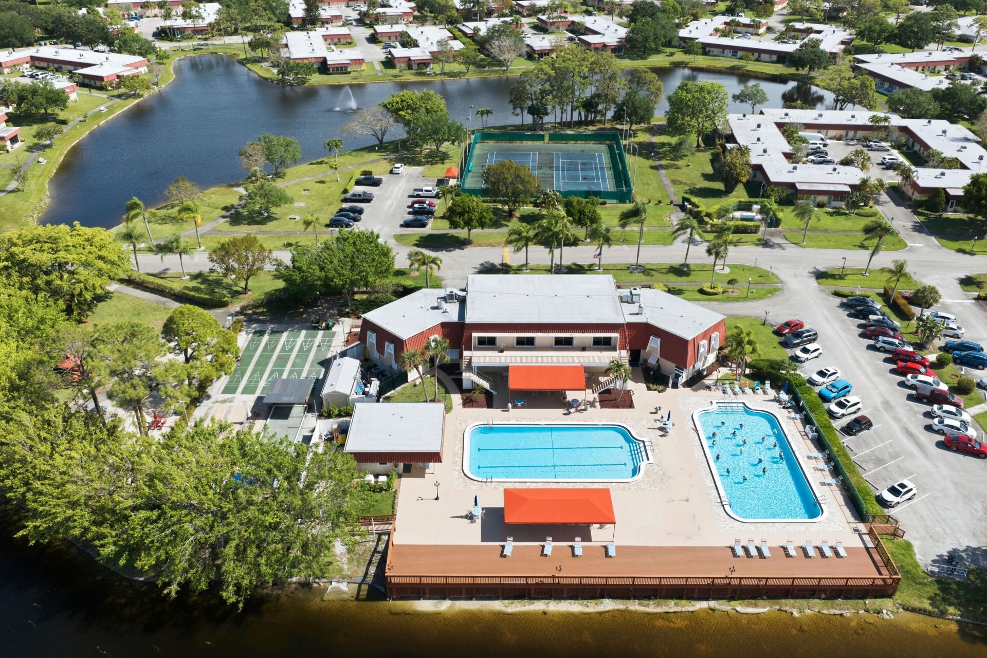 586 Laconia Circle, Lake Worth, FL 33467 Photo