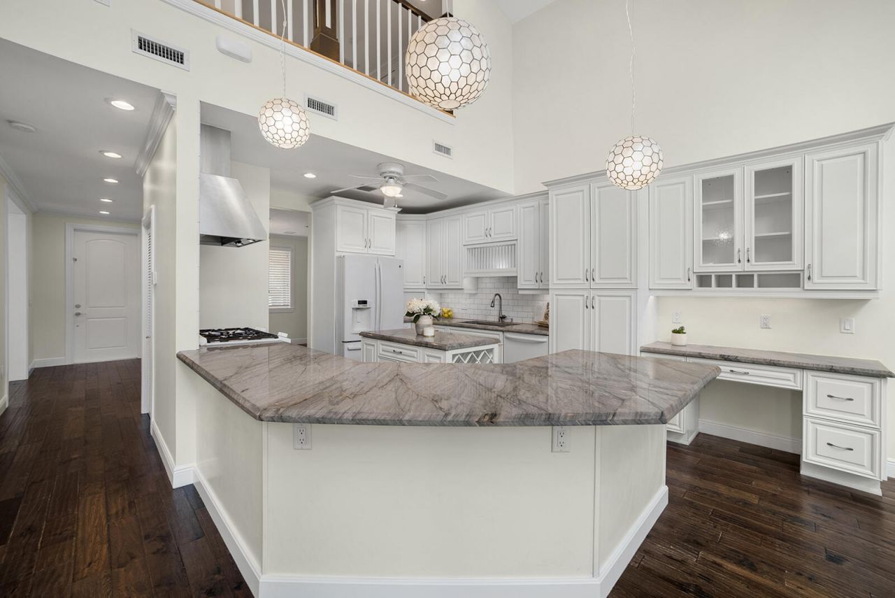 216 SE 10th Street, Fort Lauderdale, FL 33316 Photo