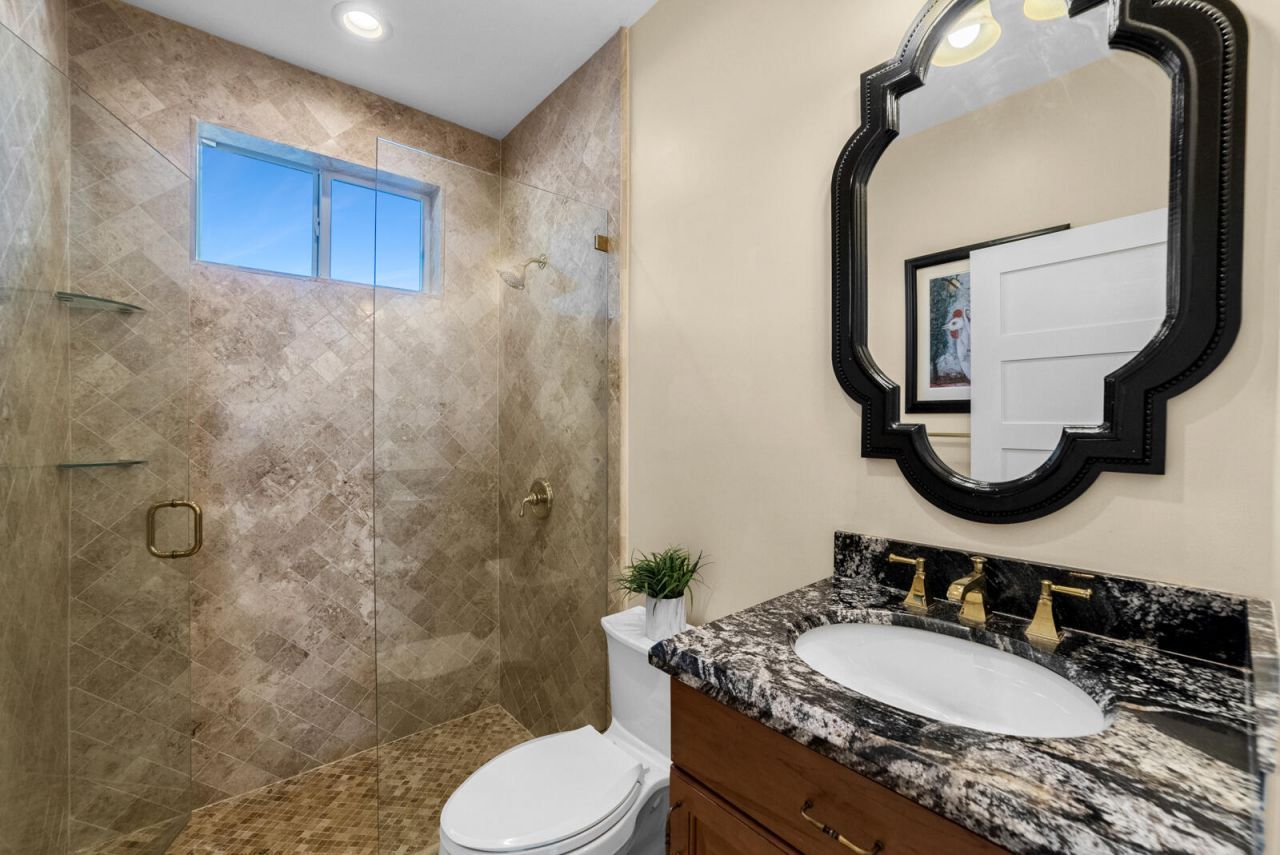 216 SE 10th Street, Fort Lauderdale, FL 33316 Photo