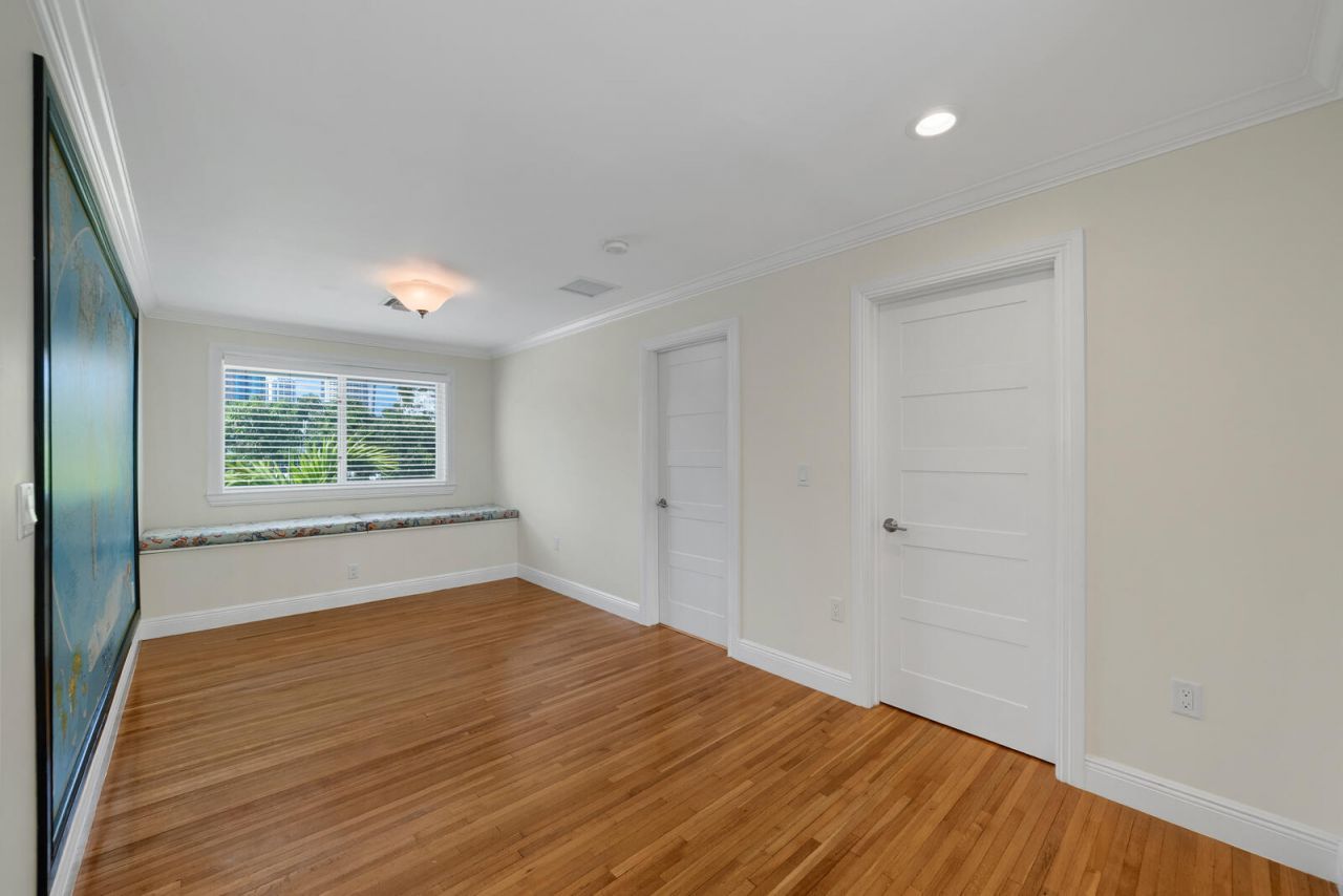 216 SE 10th Street, Fort Lauderdale, FL 33316 Photo