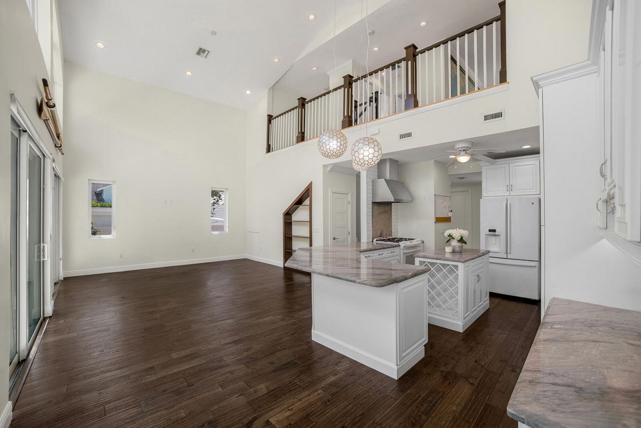 216 SE 10th Street, Fort Lauderdale, FL 33316 Photo