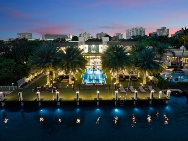 671 Middle River Drive, Fort Lauderdale, FL 33304