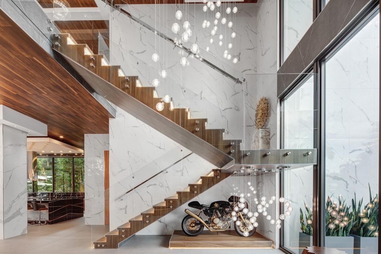 671 Middle River Drive, Fort Lauderdale, FL 33304 Photo