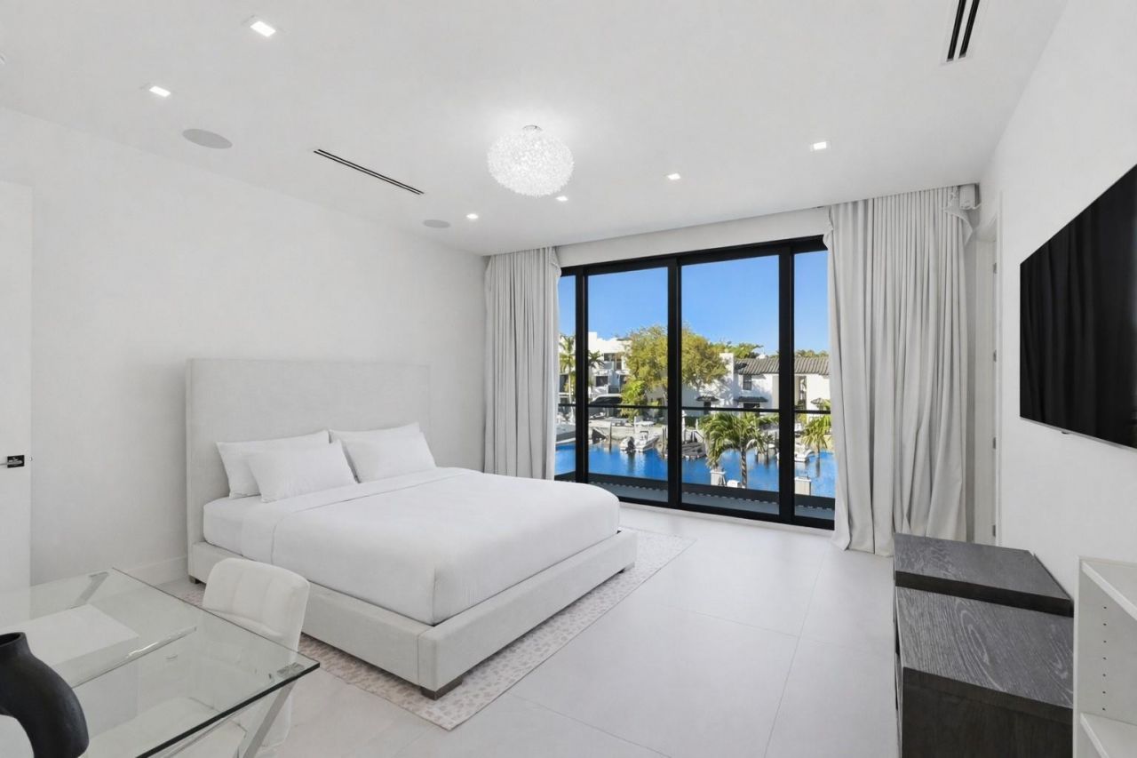 1517 SE 12th Court, Fort Lauderdale, FL 33316 Photo