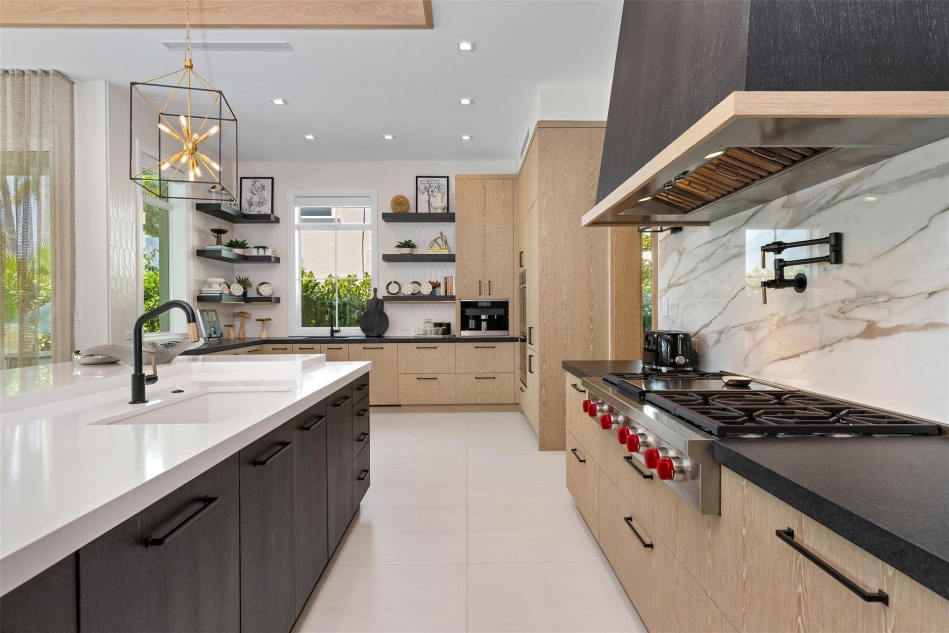 2520 Del Lago Drive, Fort Lauderdale, FL 33316 Photo