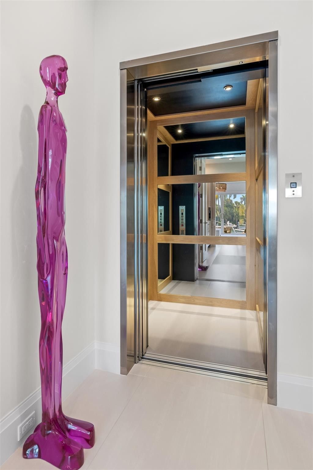 2520 Del Lago Drive, Fort Lauderdale, FL 33316 Photo