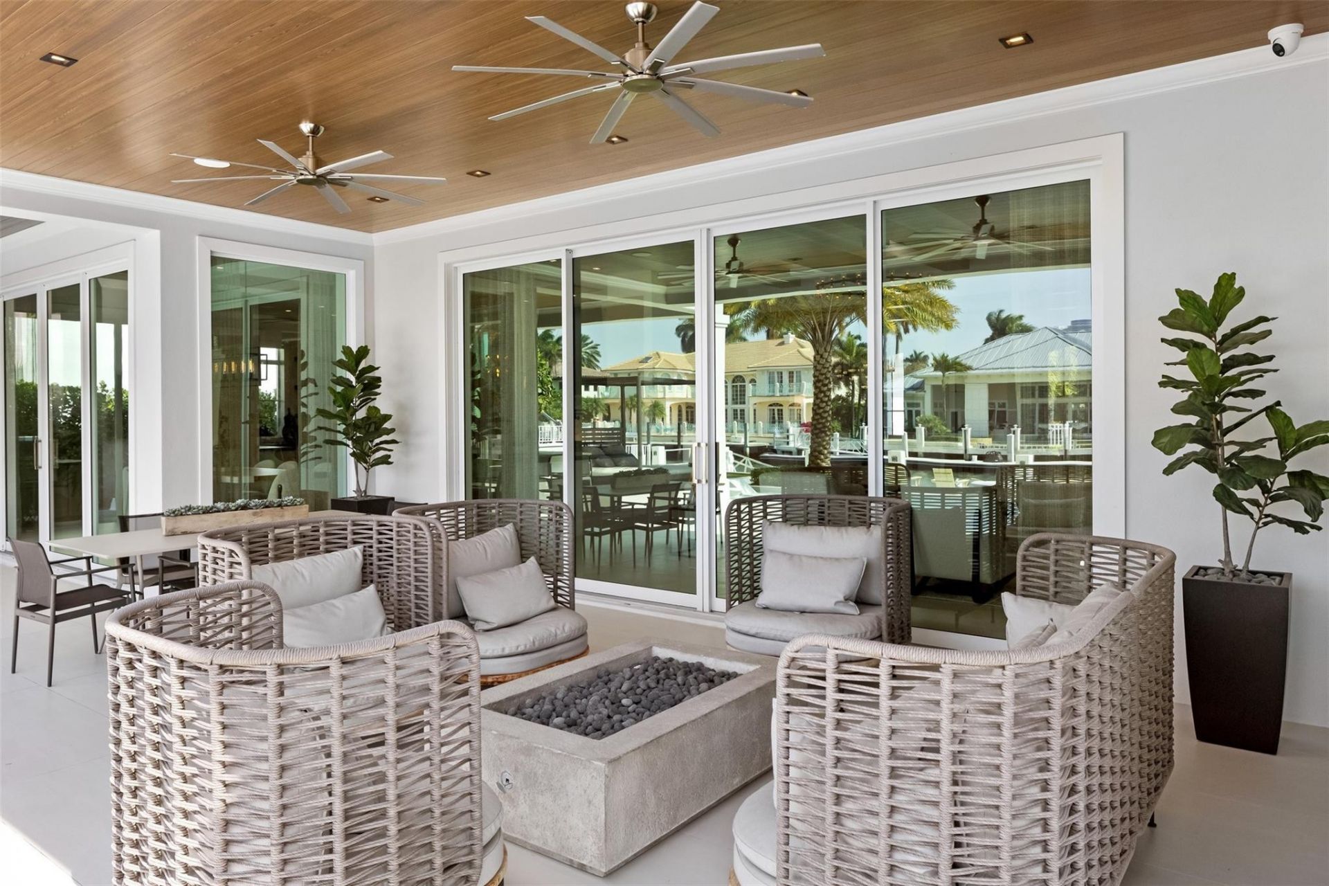 2520 Del Lago Drive, Fort Lauderdale, FL 33316 Photo