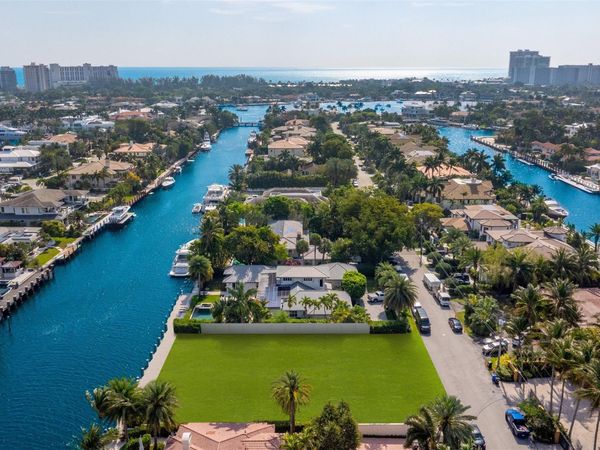 2455 Del Lago Drive, Fort Lauderdale, FL 33316