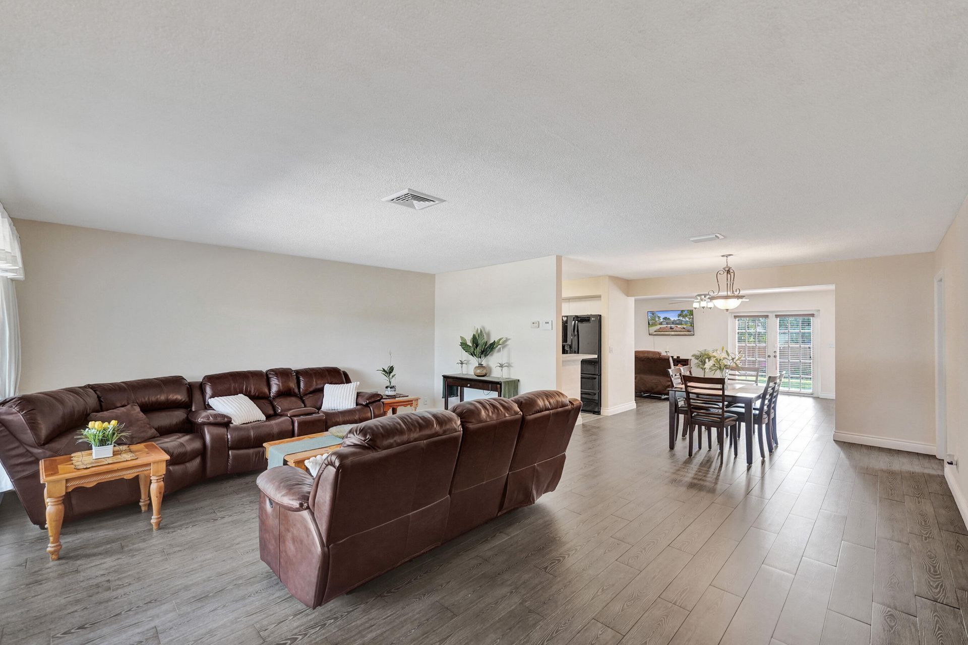 1921 N 49th Avenue, Hollywood, FL 33021 Photo