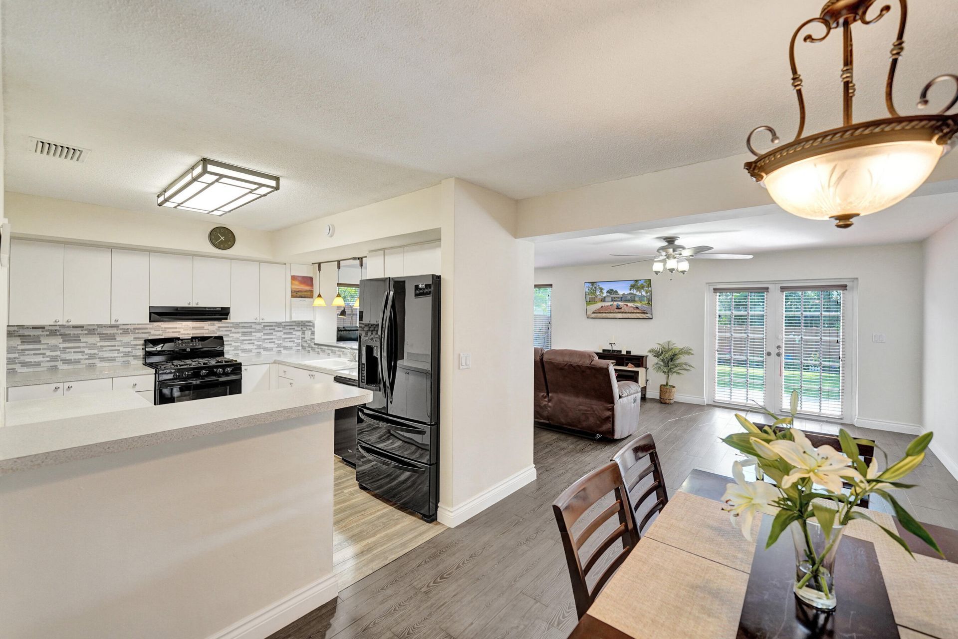 1921 N 49th Avenue, Hollywood, FL 33021 Photo