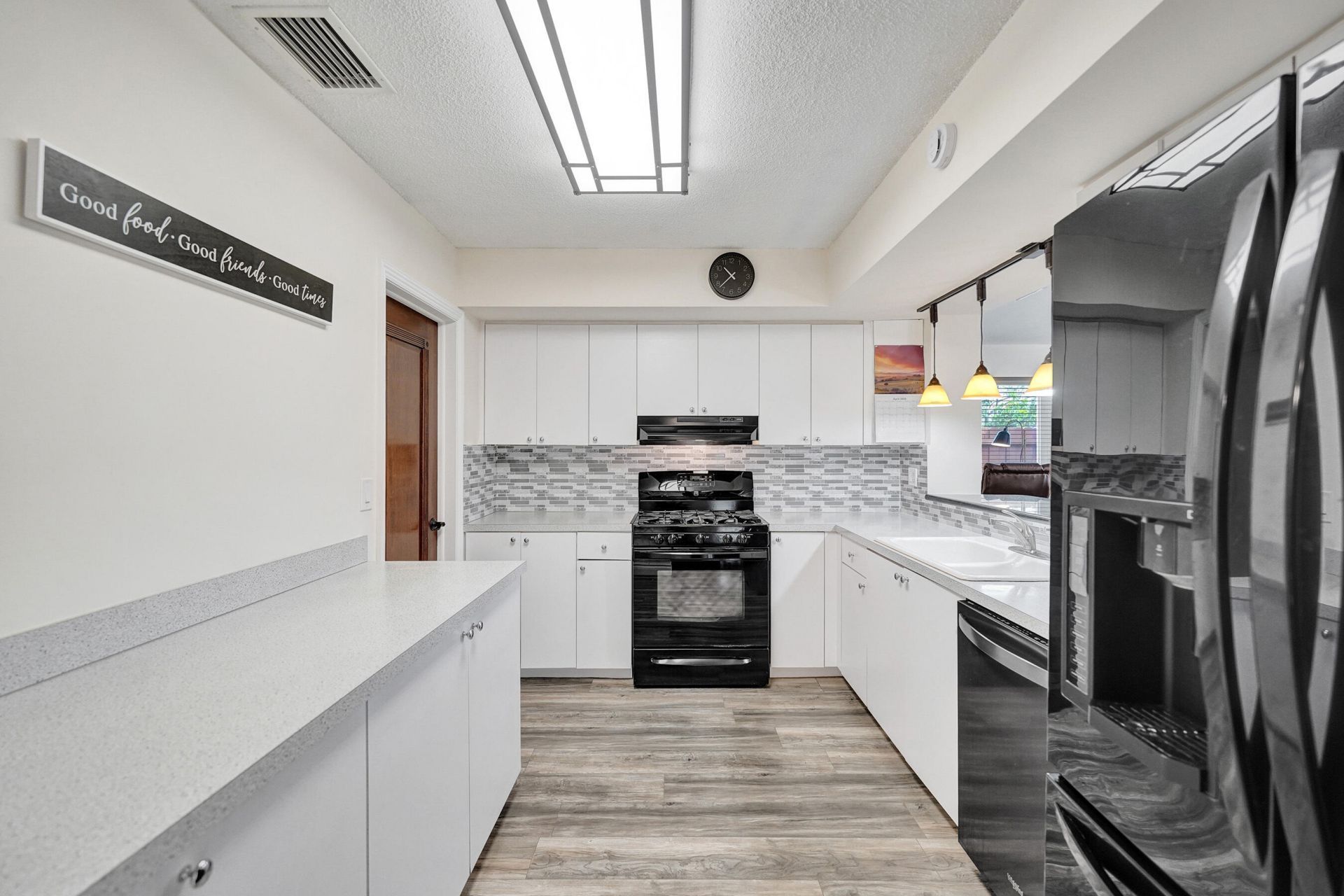 1921 N 49th Avenue, Hollywood, FL 33021 Photo