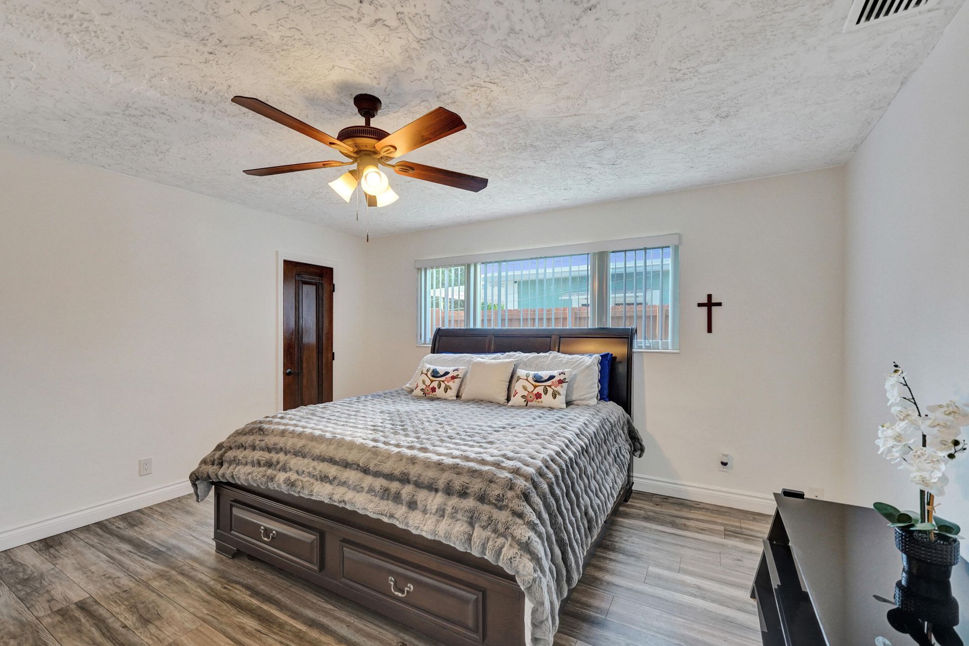 1921 N 49th Avenue, Hollywood, FL 33021 Photo