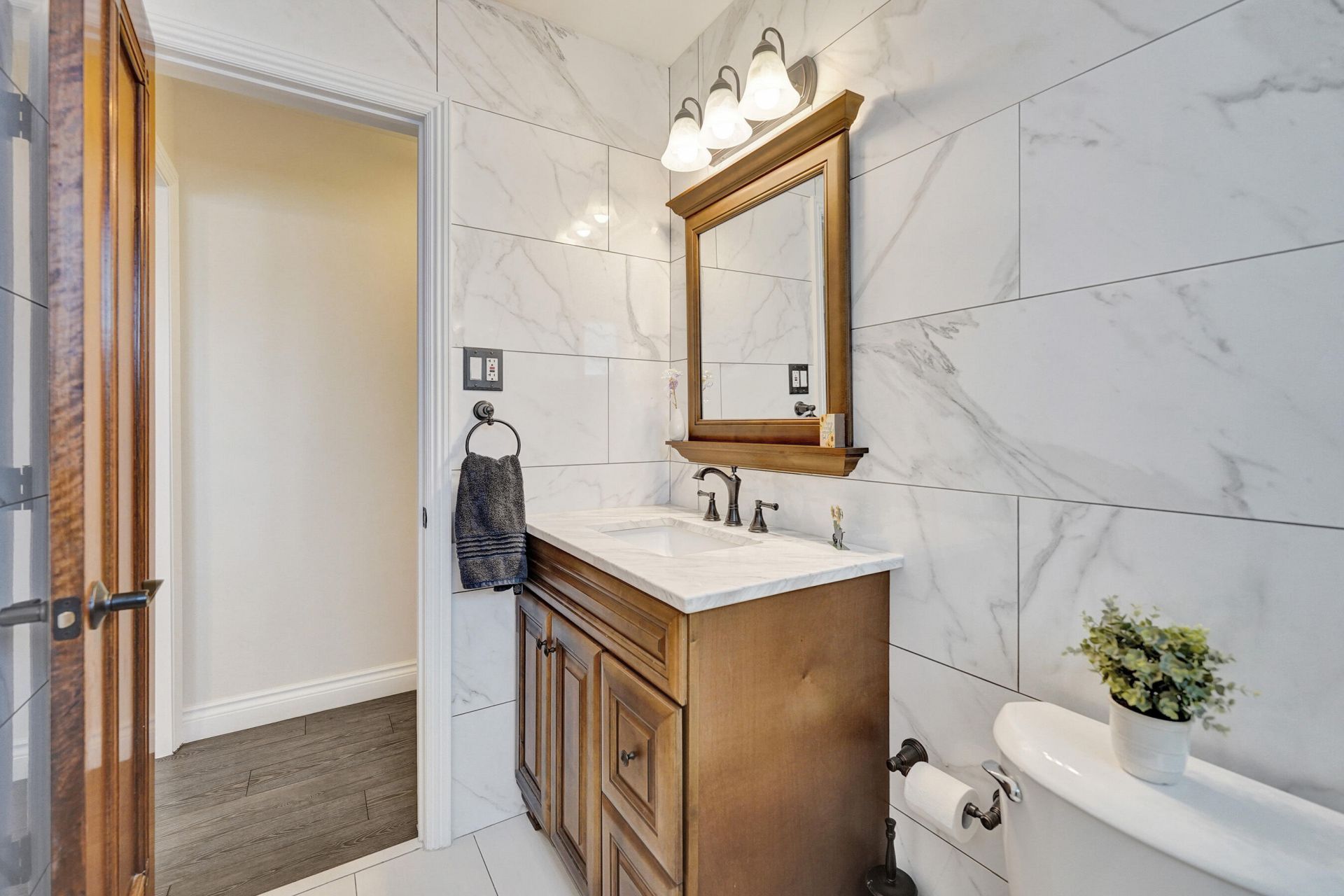 1921 N 49th Avenue, Hollywood, FL 33021 Photo