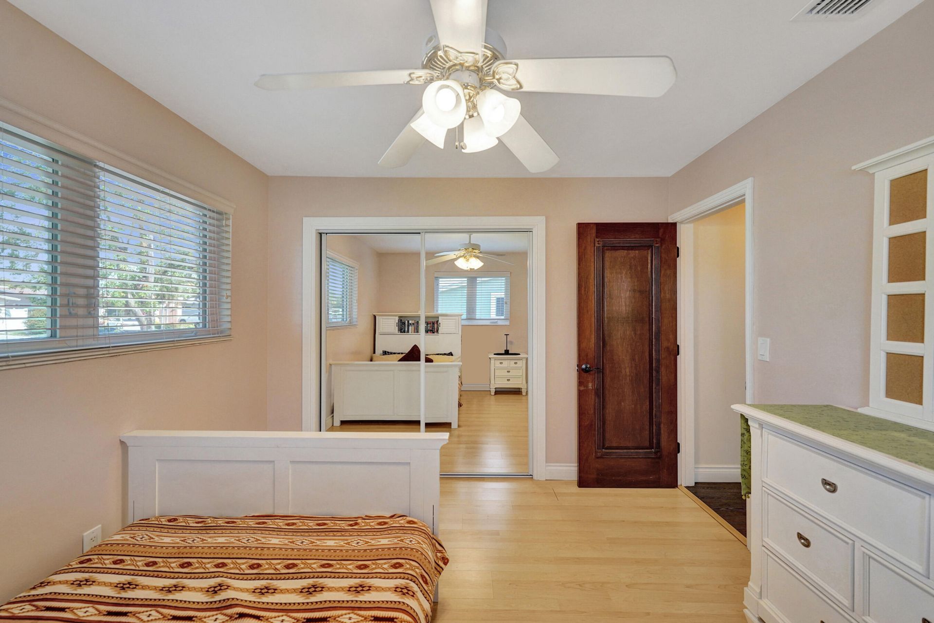 1921 N 49th Avenue, Hollywood, FL 33021 Photo