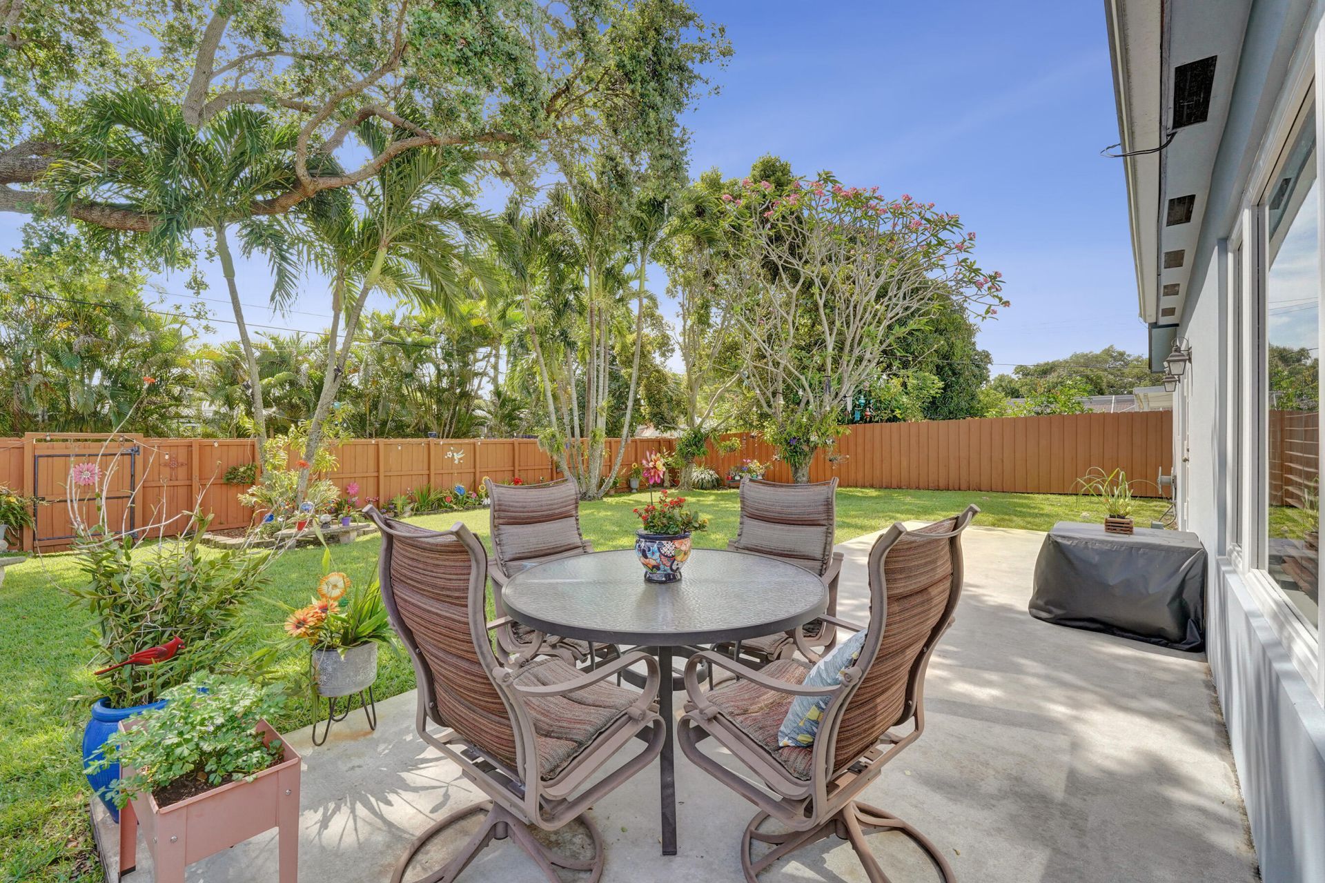 1921 N 49th Avenue, Hollywood, FL 33021 Photo