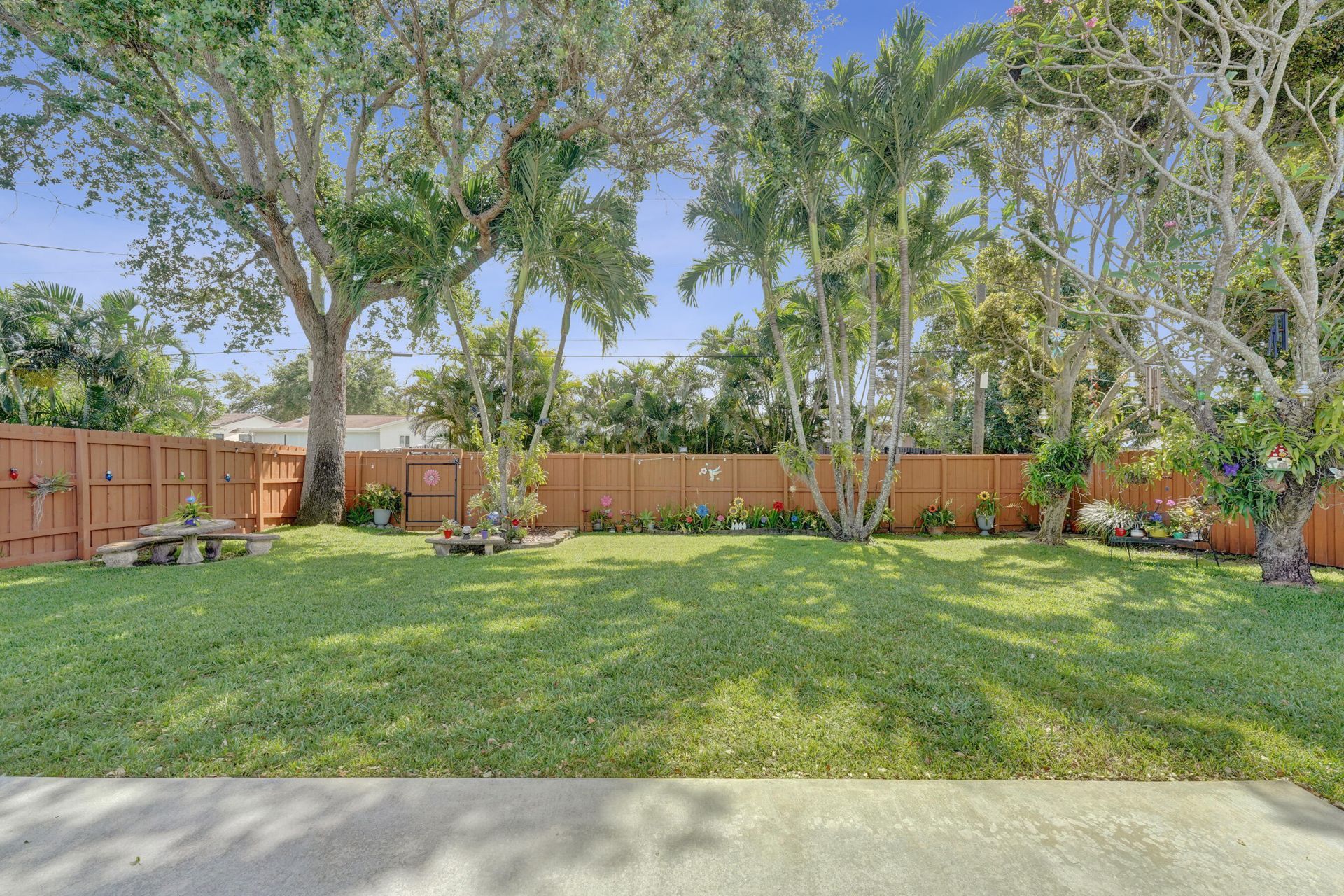 1921 N 49th Avenue, Hollywood, FL 33021 Photo