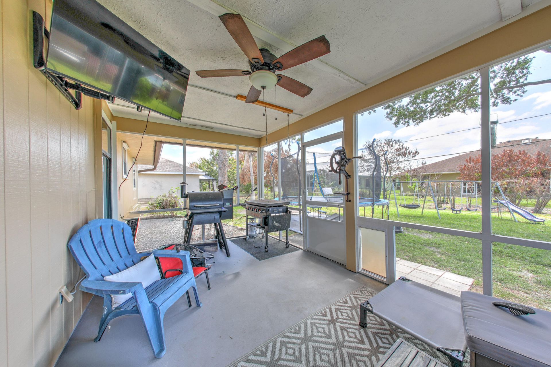 1092 SW Alcantarra Boulevard, Port Saint Lucie, FL 34953 Photo