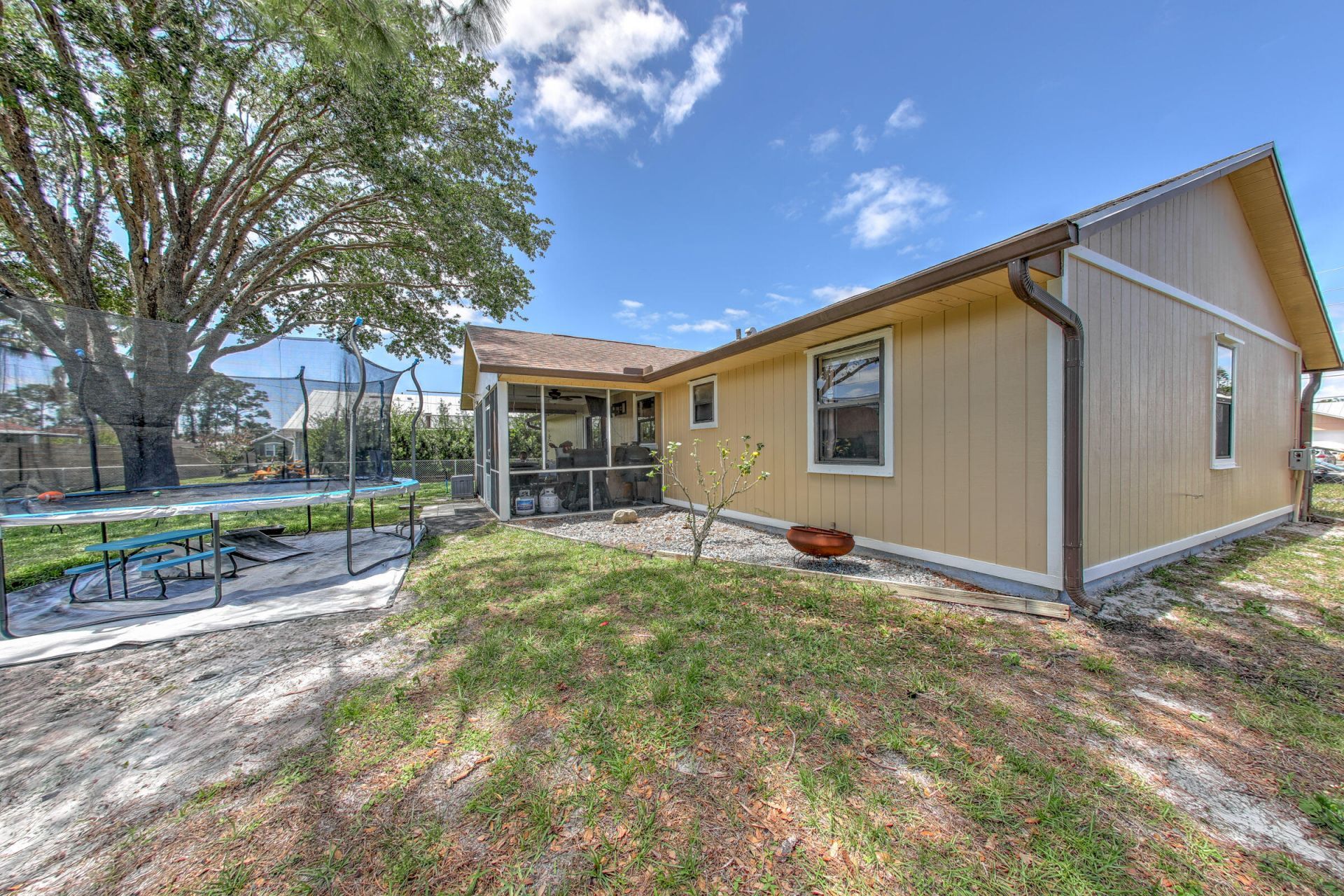 1092 SW Alcantarra Boulevard, Port Saint Lucie, FL 34953 Photo