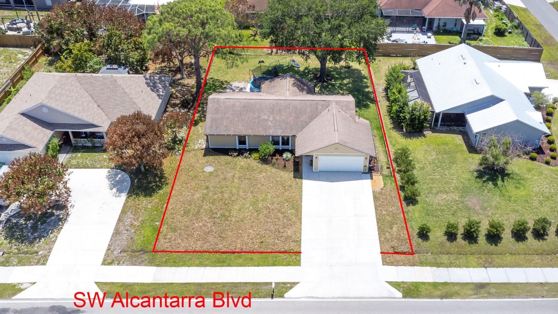 1092 SW Alcantarra Boulevard, Port Saint Lucie, FL 34953 Photo