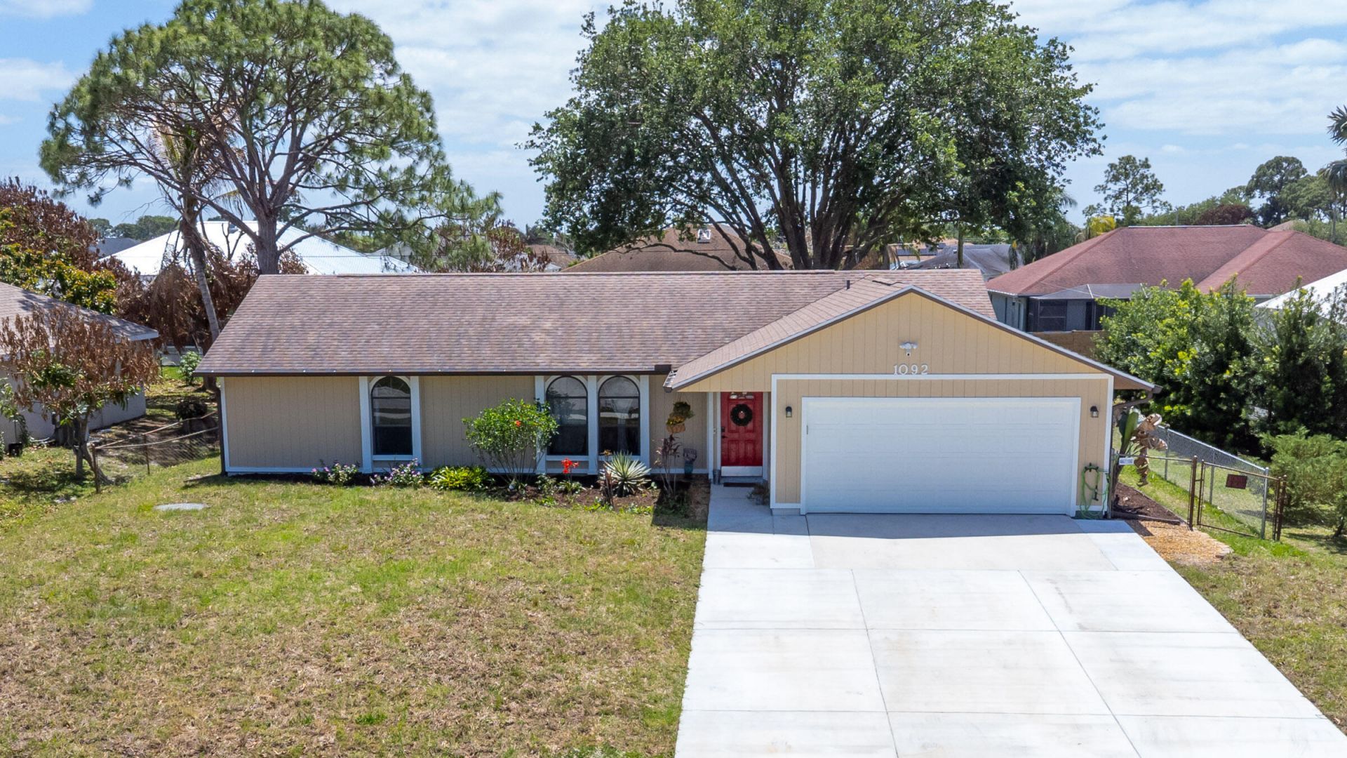 1092 SW Alcantarra Boulevard, Port Saint Lucie, FL 34953 Photo