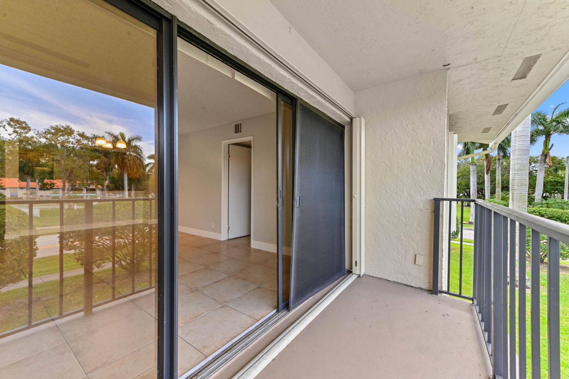 1445 Lake Crystal Drive, Unit F, West Palm Beach, FL 33411 Photo