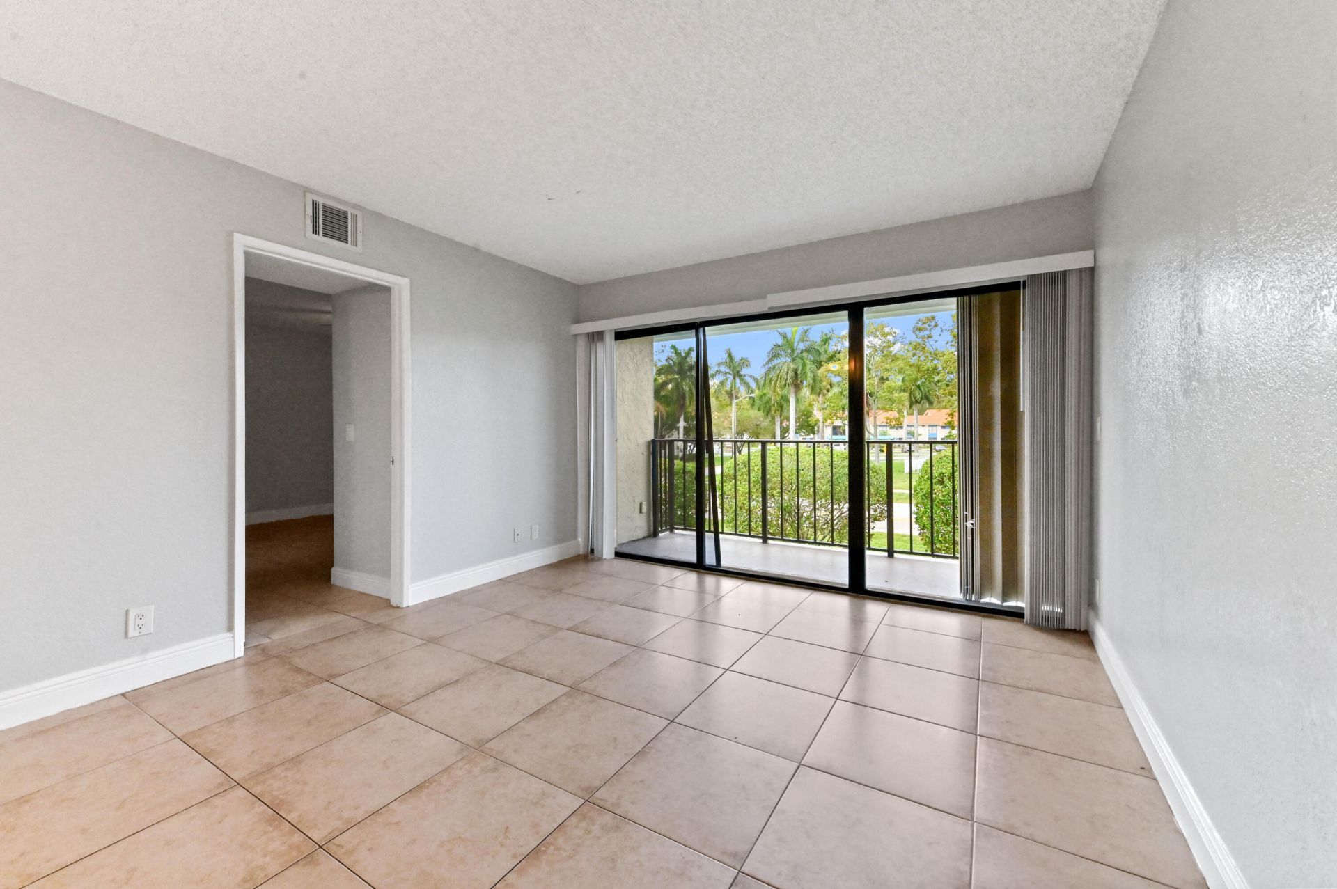 1445 Lake Crystal Drive, Unit F, West Palm Beach, FL 33411 Photo