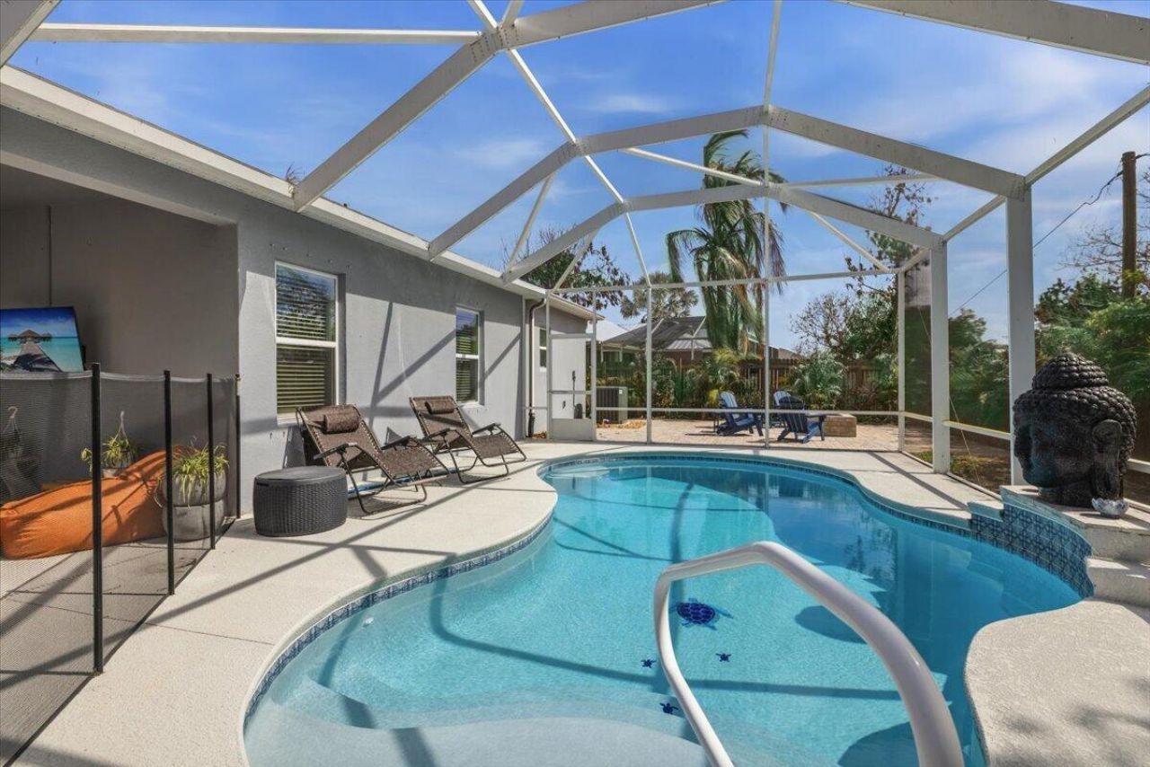 858 George Street, Sebastian, FL 32958 Photo