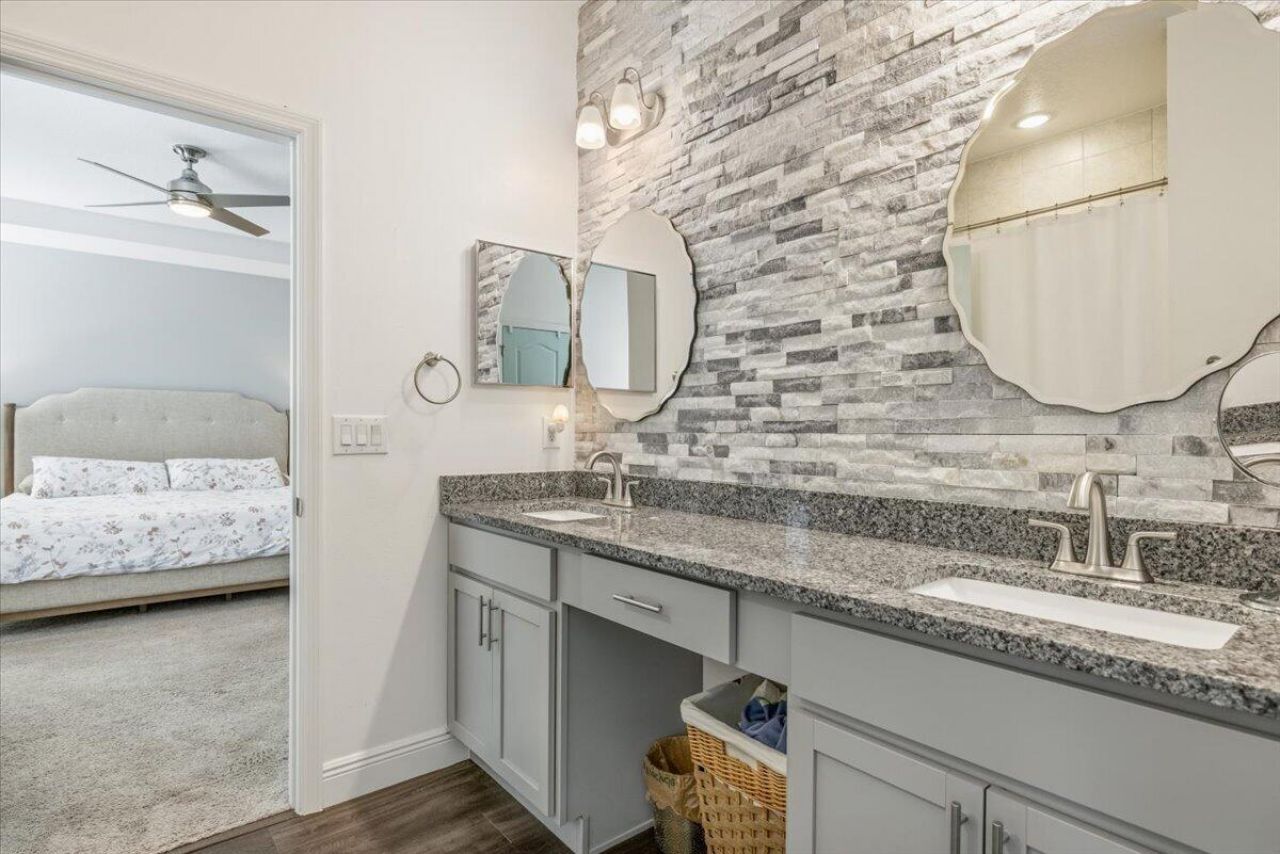 858 George Street, Sebastian, FL 32958 Photo