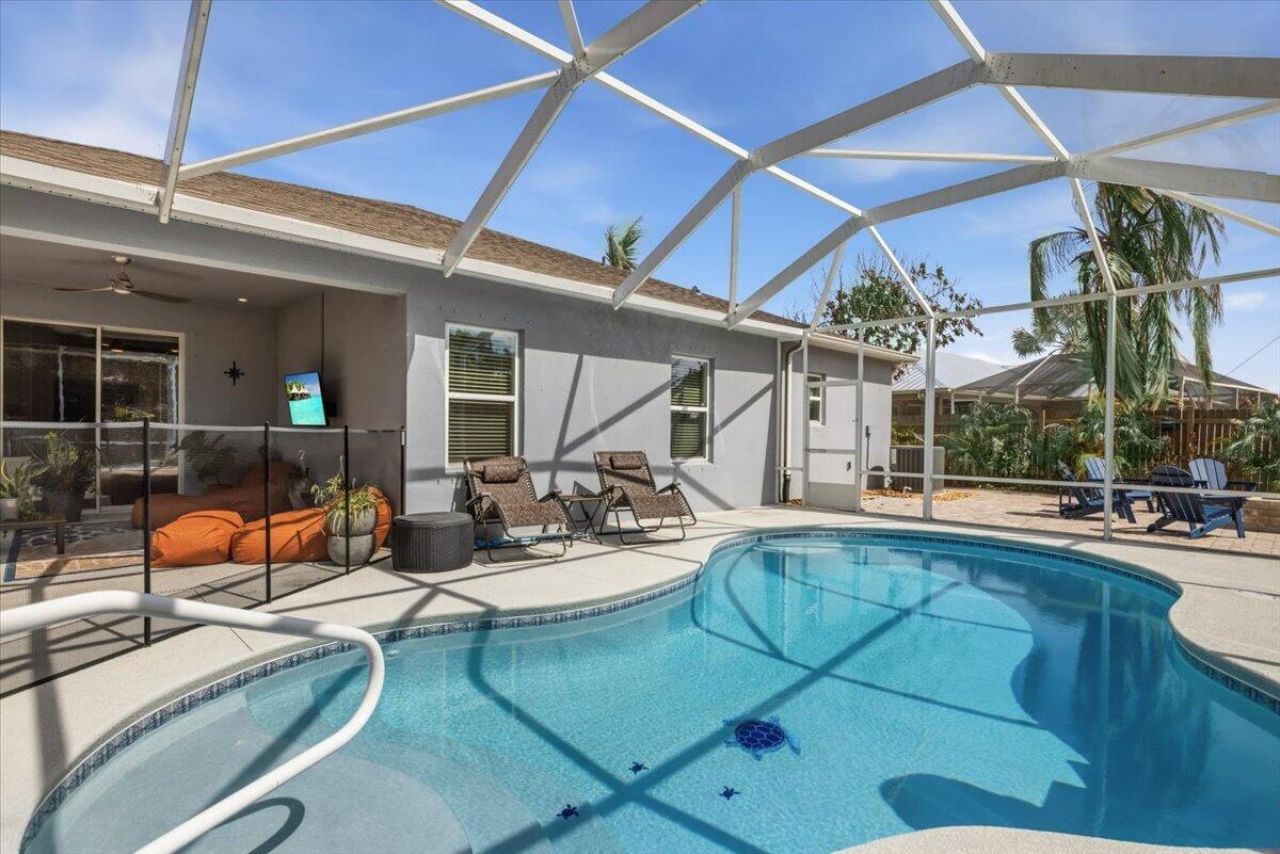 858 George Street, Sebastian, FL 32958 Photo