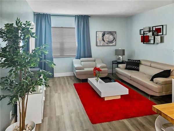 221 SE 9th Avenue, Unit 103, Pompano Beach, FL 33060